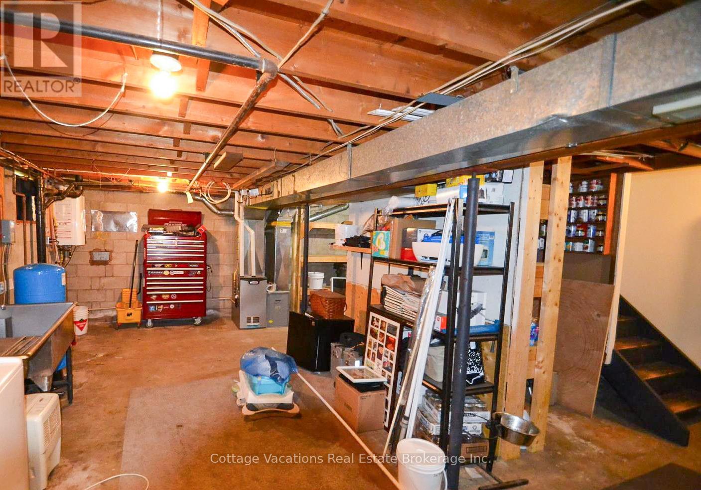 527 Aspdin Road, Huntsville, Ontario  P1H 1Y4 - Photo 35 - X12161627