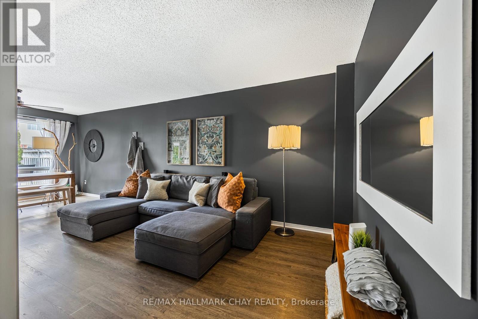 20 Basswood Drive, Barrie, Ontario  L4N 9P1 - Photo 11 - S12089926
