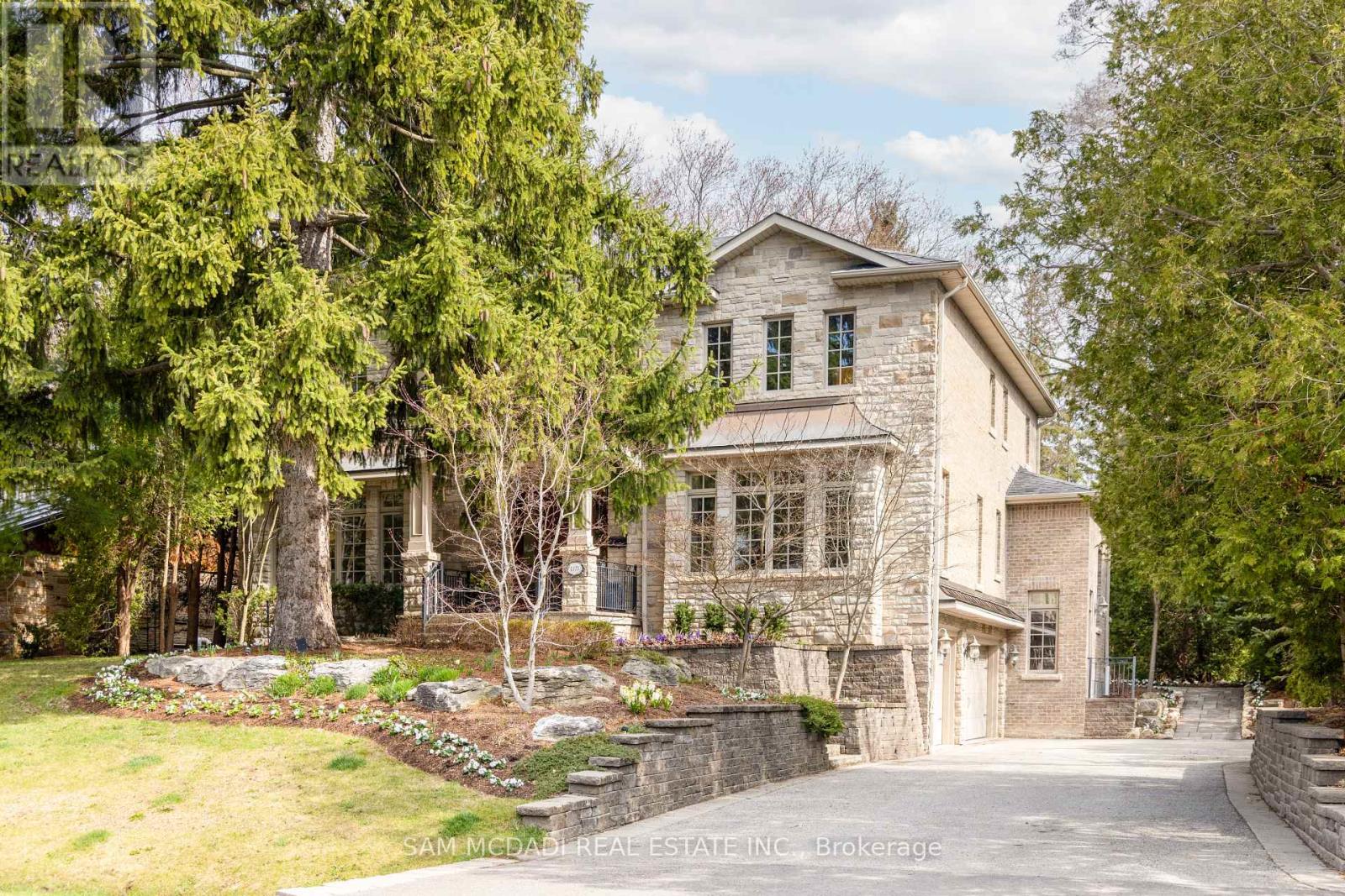 Property at 1173 WOODEDEN DRIVE image 2