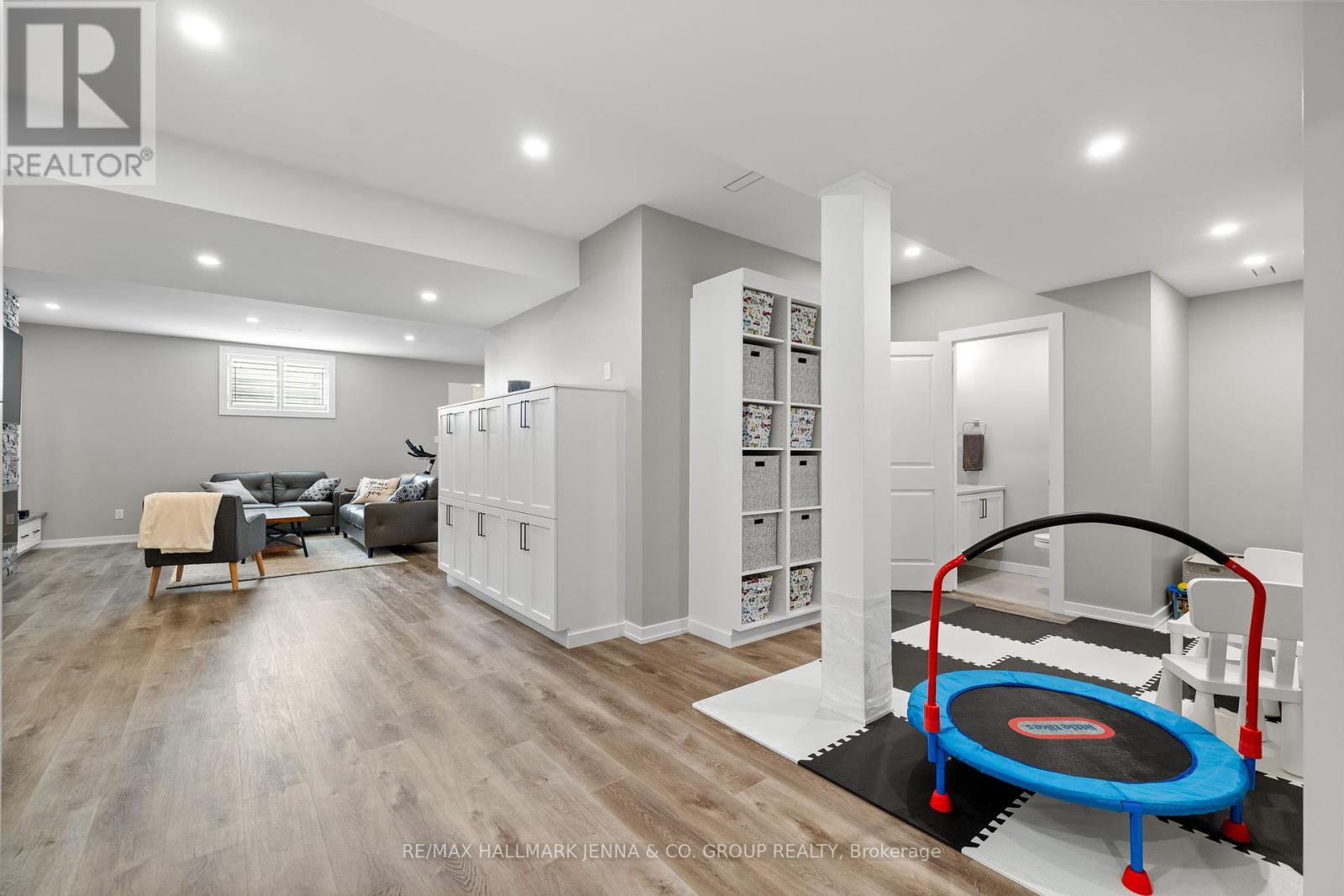 325 Via Verona Avenue, Ottawa, Ontario  K2J 5X9 - Photo 32 - X12132969