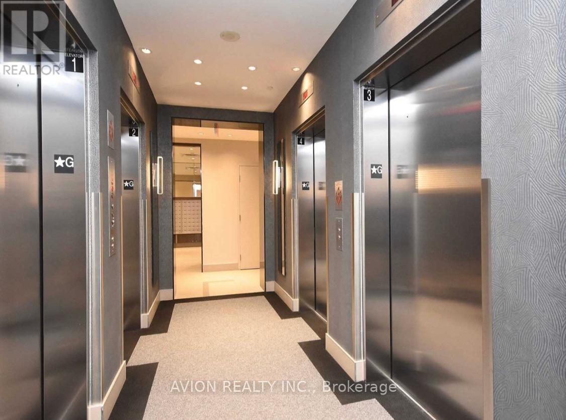 3805 - 3975 Grand Park Drive, Mississauga, Ontario  L5B 4M6 - Photo 3 - W12168443