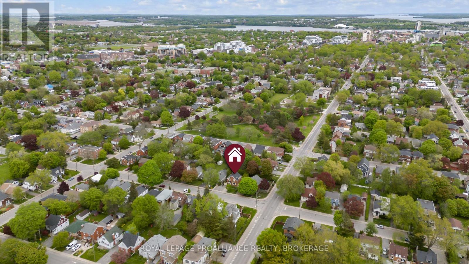 295 College Street, Kingston (Central City East), Ontario  K7L 4M3 - Photo 5 - X12168578