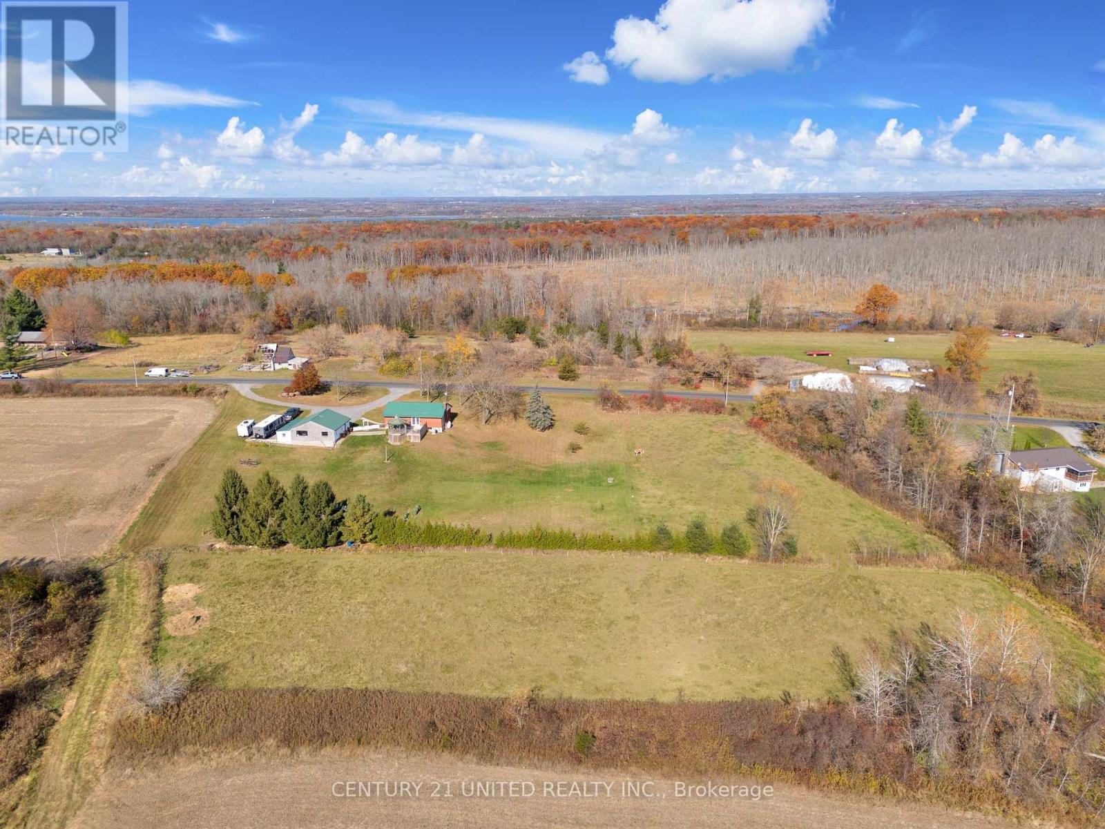 1976 Fish Lake Road, Prince Edward County (Sophiasburg Ward), Ontario  K0K 1W0 - Photo 5 - X12168602
