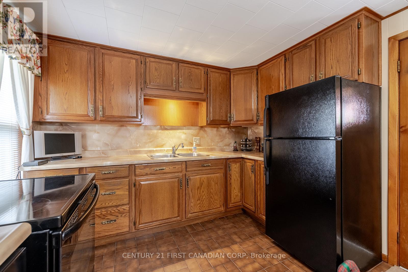 Property at 14 JANE STREET image 3