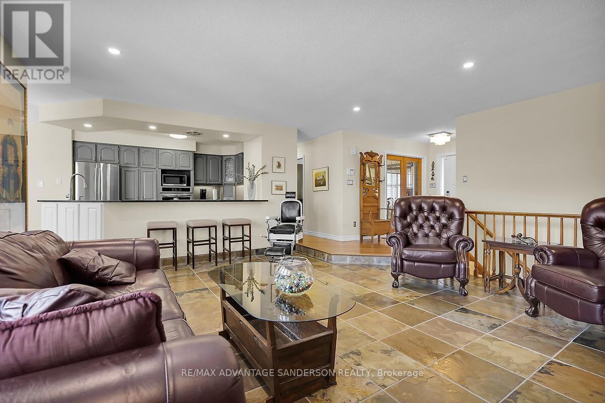 368 Sunnyside Court, London North, Ontario  N5X 3N3 - Photo 18 - X12168511