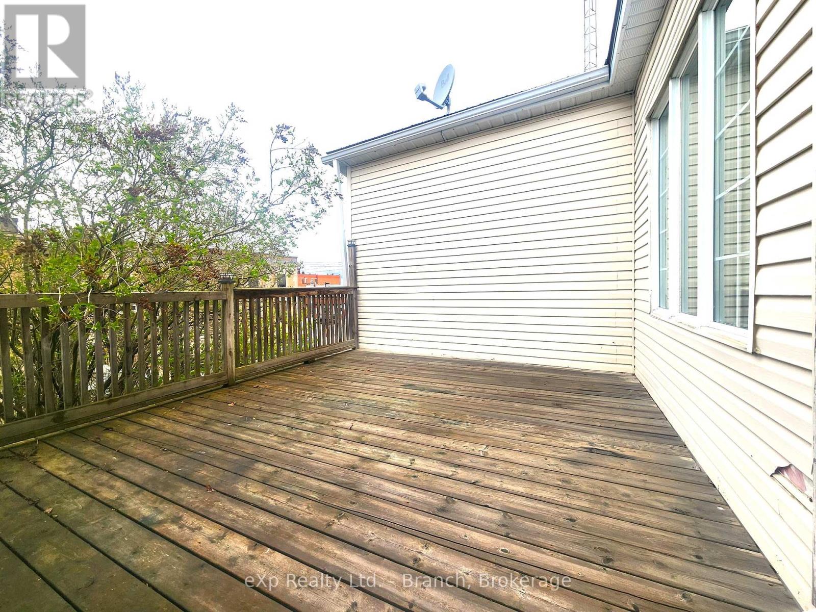 34 Duncan Avenue S, Kirkland Lake, Ontario  P2N 1X6 - Photo 4 - T12168608