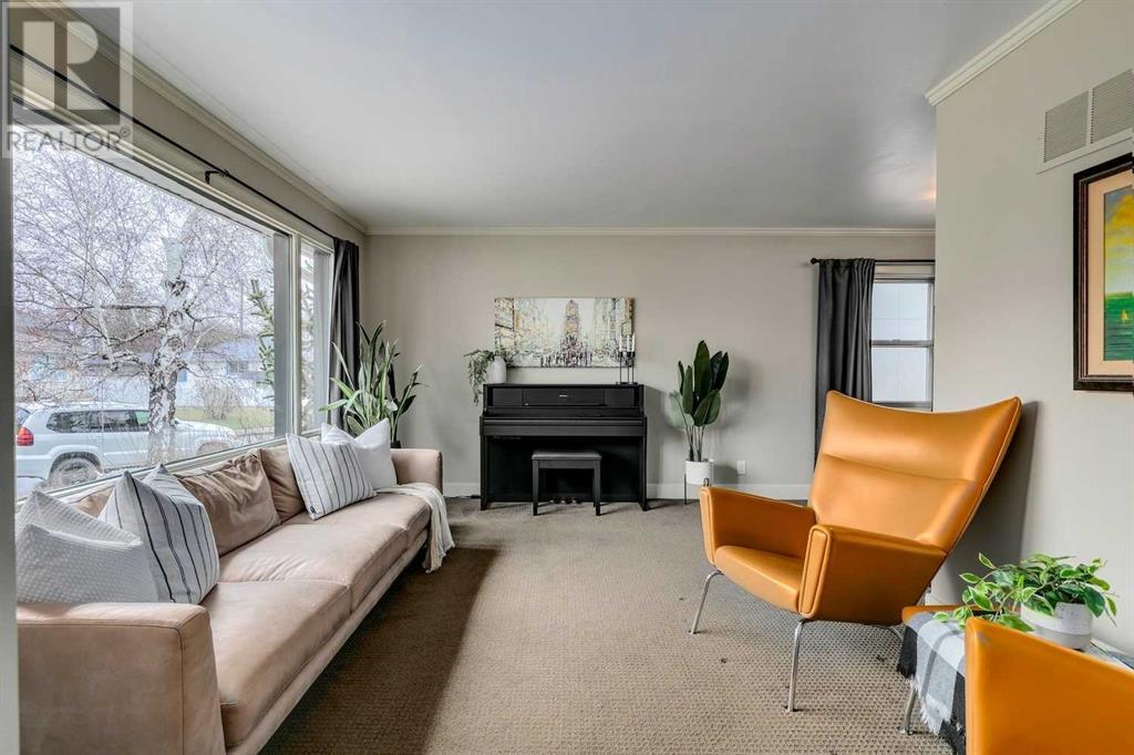 2719 1 Avenue Nw, Calgary, Alberta  T2N 0C7 - Photo 12 - A2214087