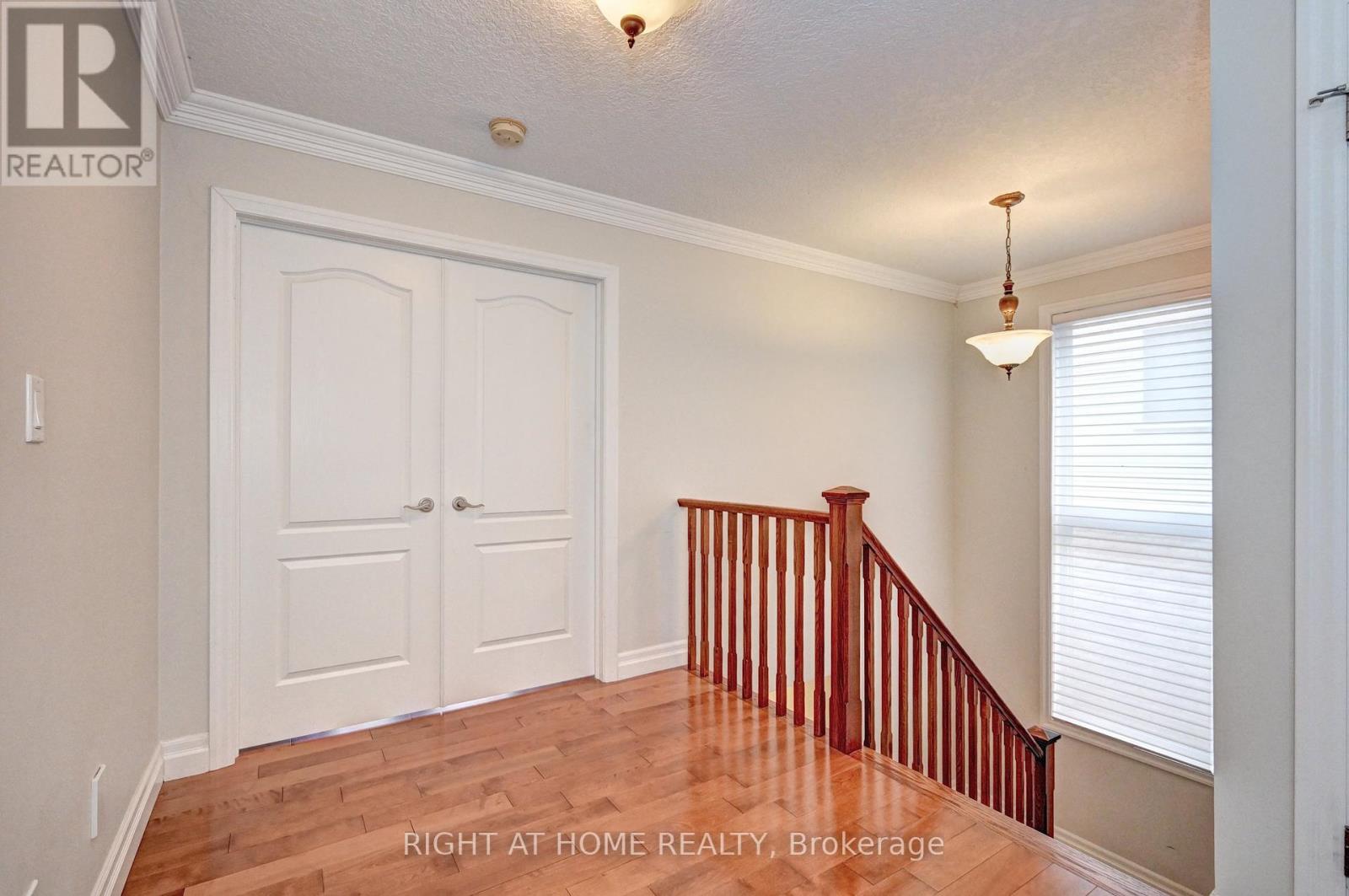 653 Rhine Fall Drive, Waterloo, Ontario  N2V 2S8 - Photo 26 - X12168216