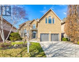 39 THOROUGHBRED BOULEVARD, Hamilton, Ontario