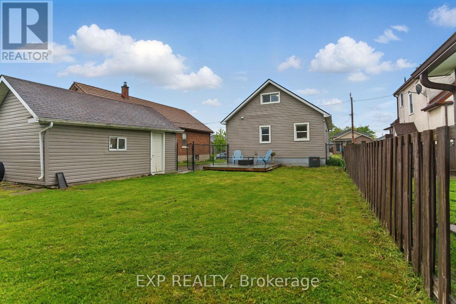 104 Scholfield Avenue S, Welland, Ontario  L3B 1N5 - Photo 16 - X12168290