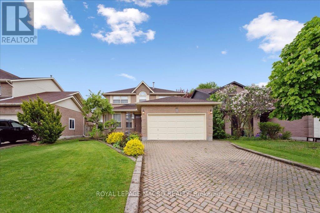 211 Rushdale Drive, Hamilton (Rushdale), Ontario  L8W 2Z5 - Photo 2 - X12168292