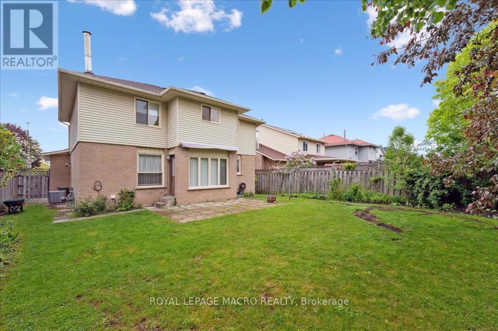 211 Rushdale Drive, Hamilton, Ontario  L8W 2Z5 - Photo 37 - X12168292