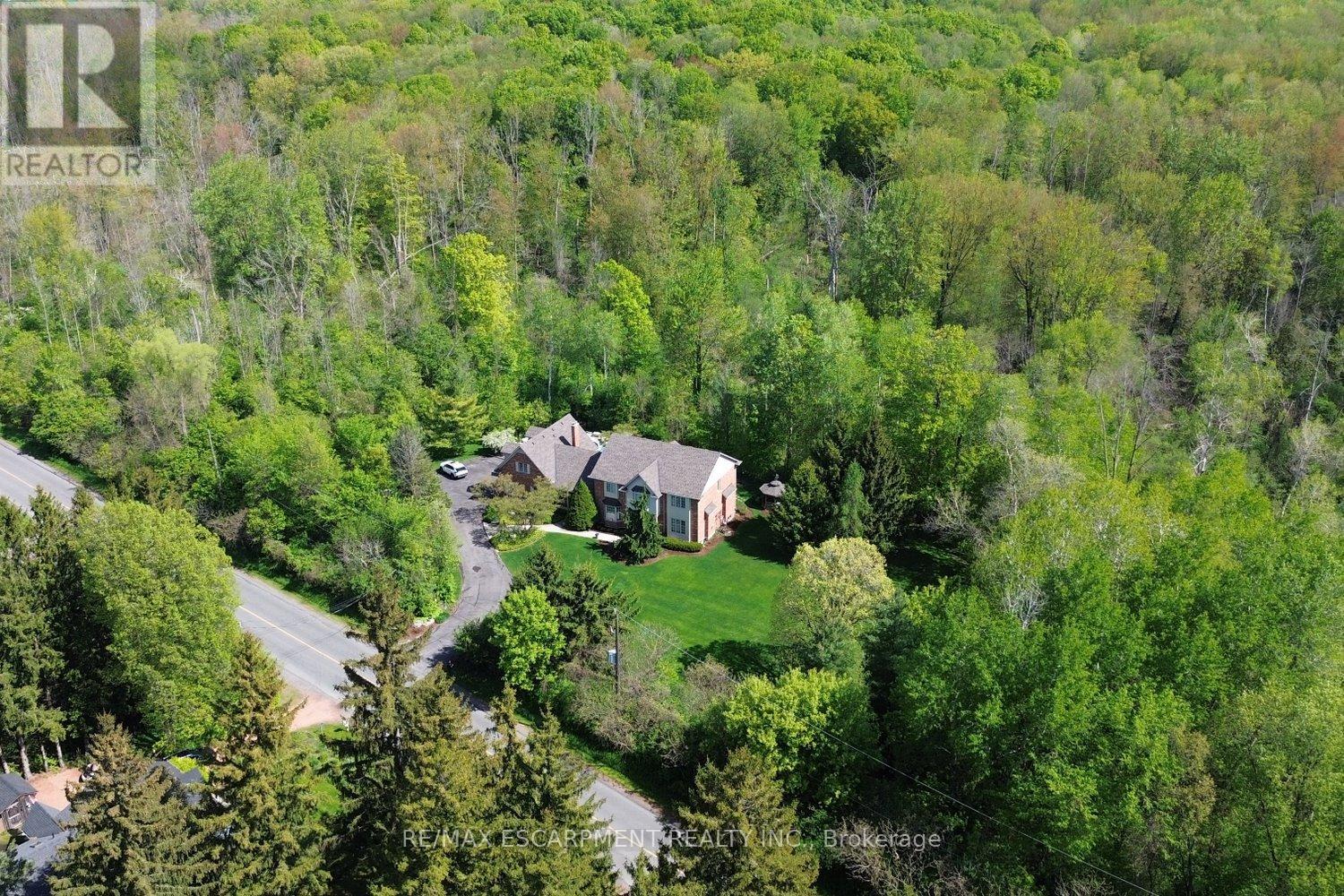 Rr1 - 712 Robson Road, Hamilton, Ontario  L8B 1H1 - Photo 2 - X12168438