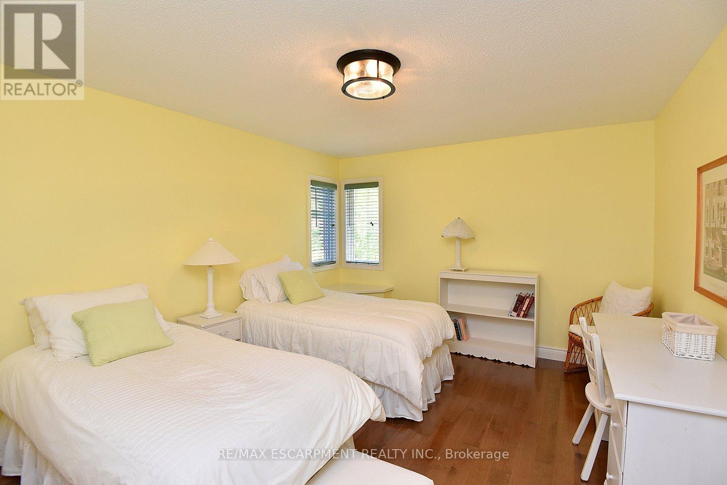 Rr1 - 712 Robson Road, Hamilton, Ontario  L8B 1H1 - Photo 28 - X12168438