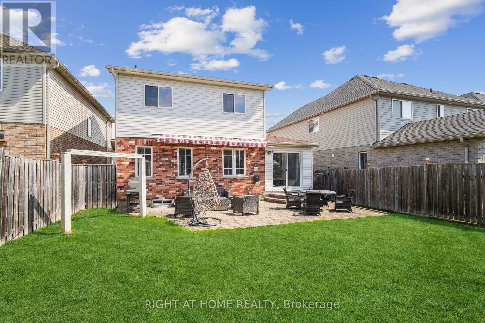 18 Dougall Street, Guelph, Ontario  N1E 0G8 - Photo 22 - X12168486
