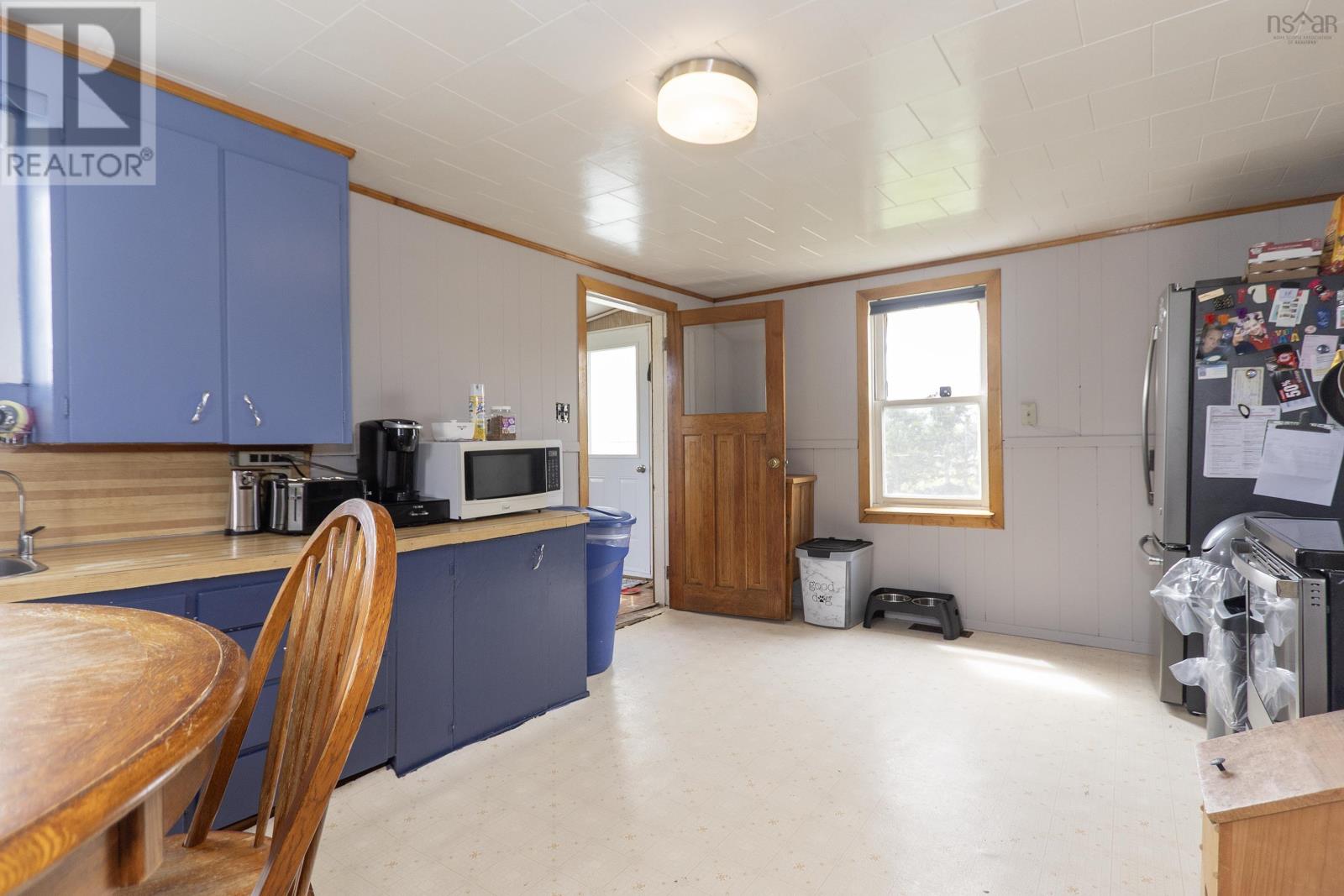 527 Pit Road, River Hebert, Nova Scotia  B0L 1G0 - Photo 11 - 202512041