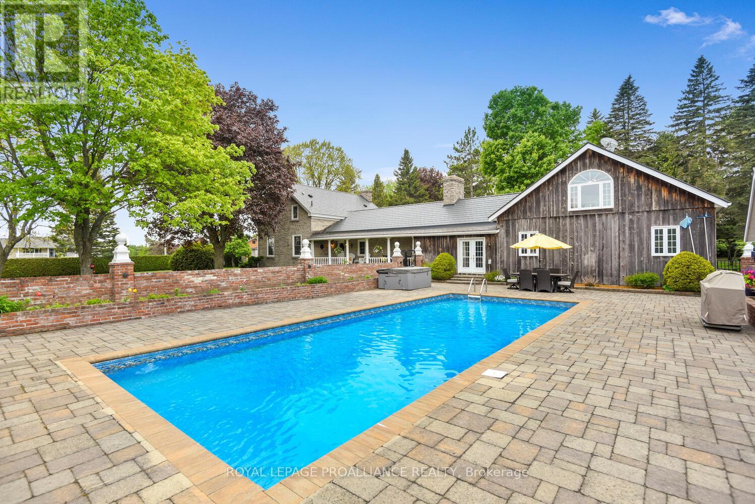 5726 Fairfield Road, Elizabethtown-Kitley, Ontario  K6V 5T5 - Photo 13 - X12168528