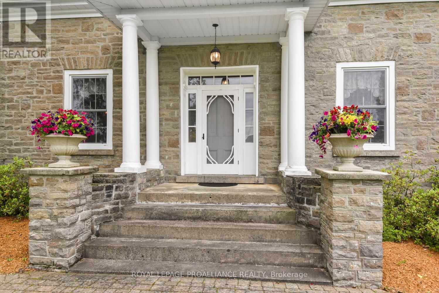 5726 Fairfield Road, Elizabethtown-Kitley, Ontario  K6V 5T5 - Photo 17 - X12168528