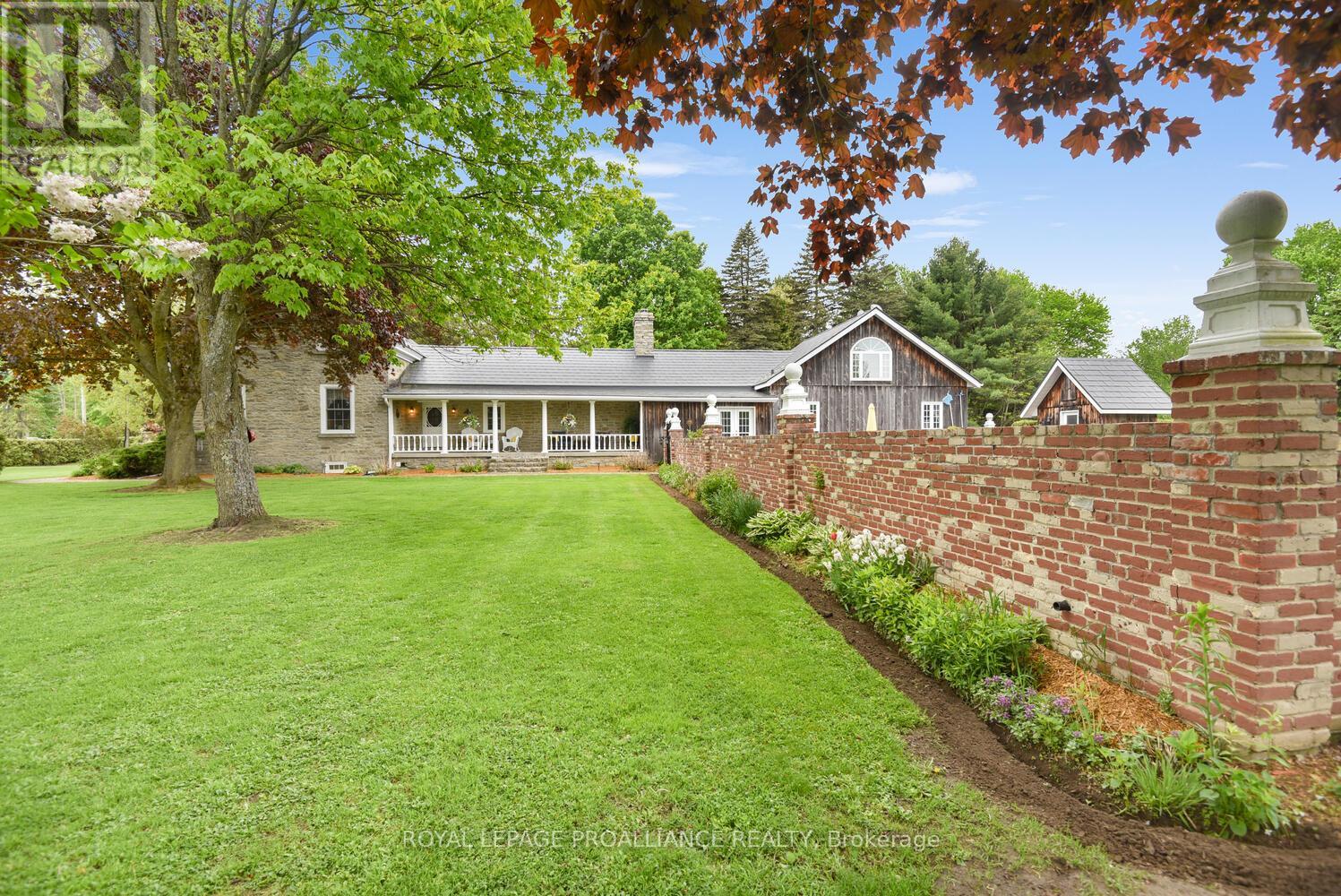 5726 Fairfield Road, Elizabethtown-Kitley, Ontario  K6V 5T5 - Photo 8 - X12168528