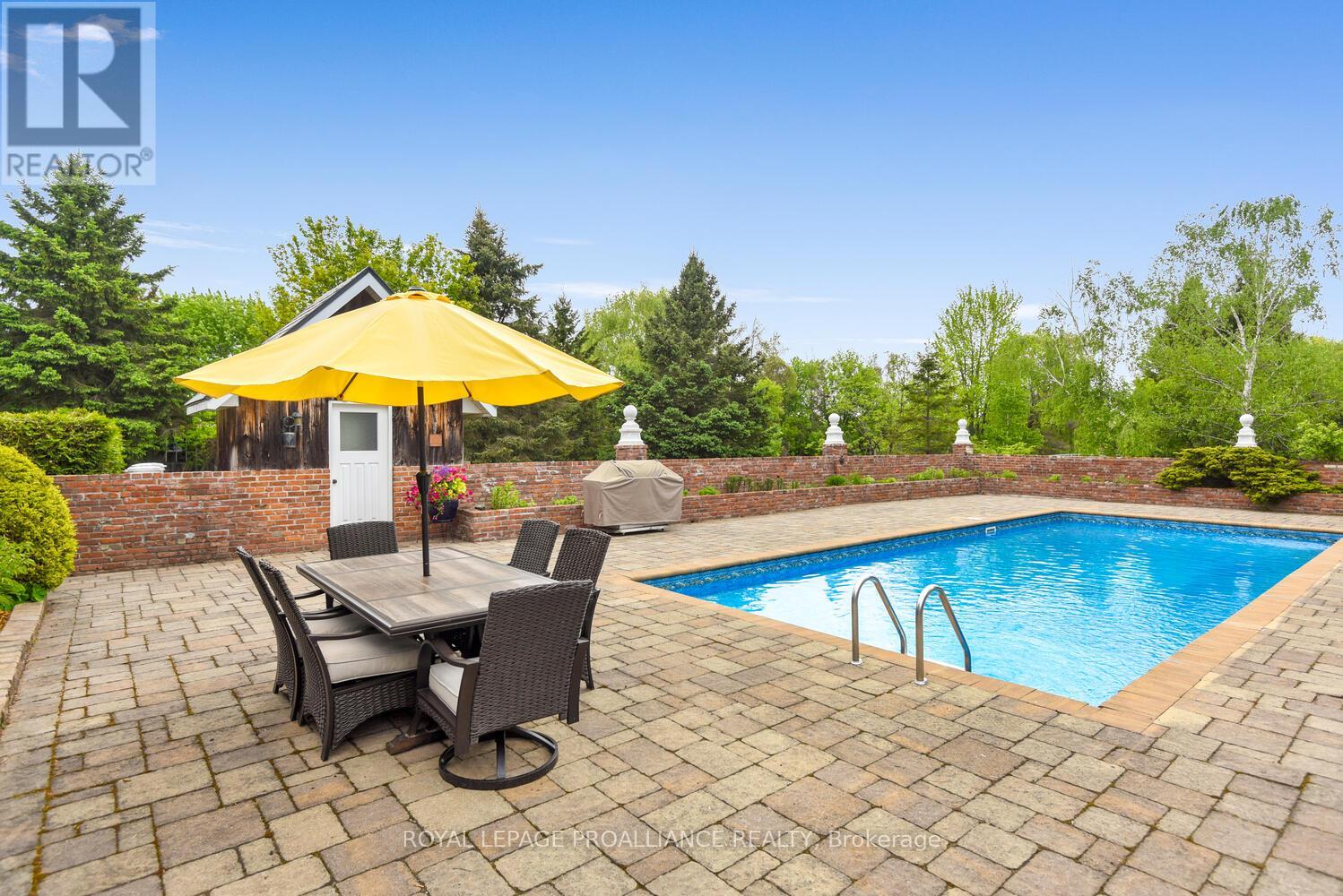 5726 Fairfield Road, Elizabethtown-Kitley, Ontario  K6V 5T5 - Photo 9 - X12168528