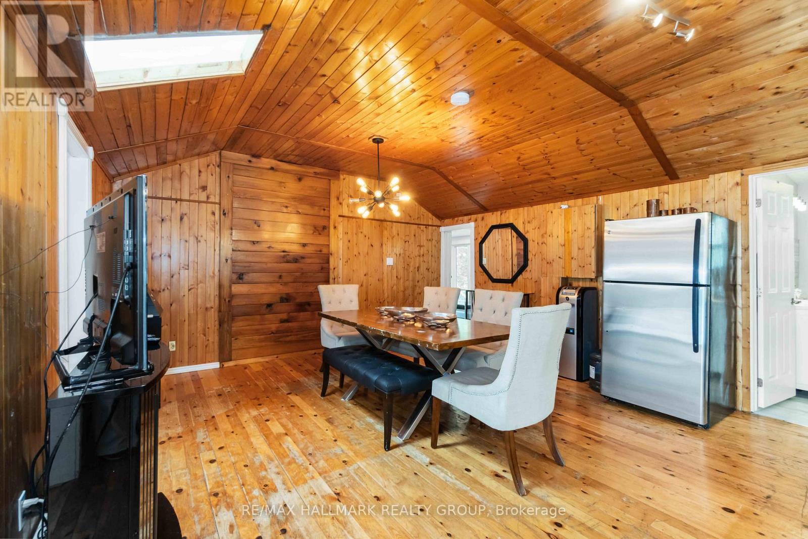 2824 Barts Lane, Ottawa, Ontario  K0G 1J0 - Photo 14 - X12165639