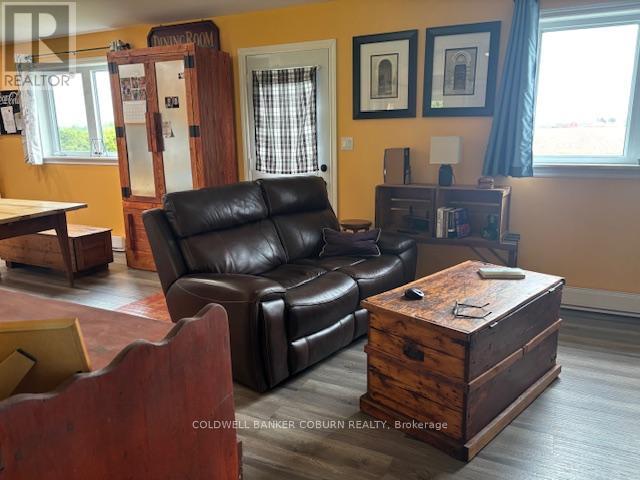 11397 County Rd 18 Highway, South Dundas, Ontario  K0E 1C0 - Photo 7 - X12168125