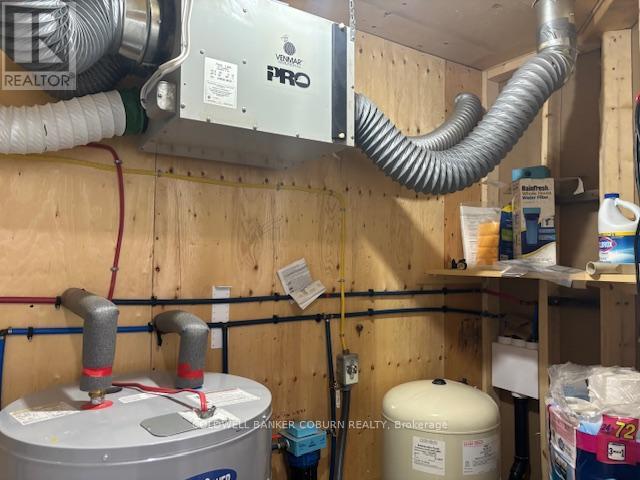 11397 County Rd 18 Highway, South Dundas, Ontario  K0E 1C0 - Photo 29 - X12168125