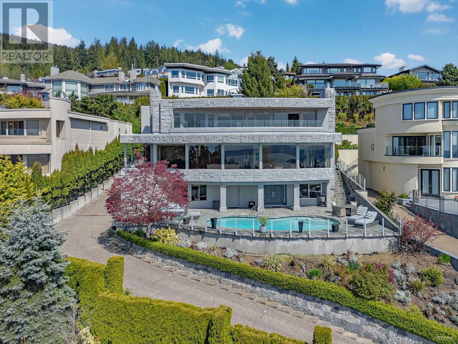 1439 CHIPPENDALE ROAD, west vancouver, British Columbia