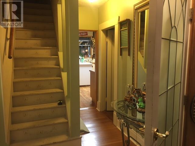 Property at 516 WEBSTER AVENUE image 4