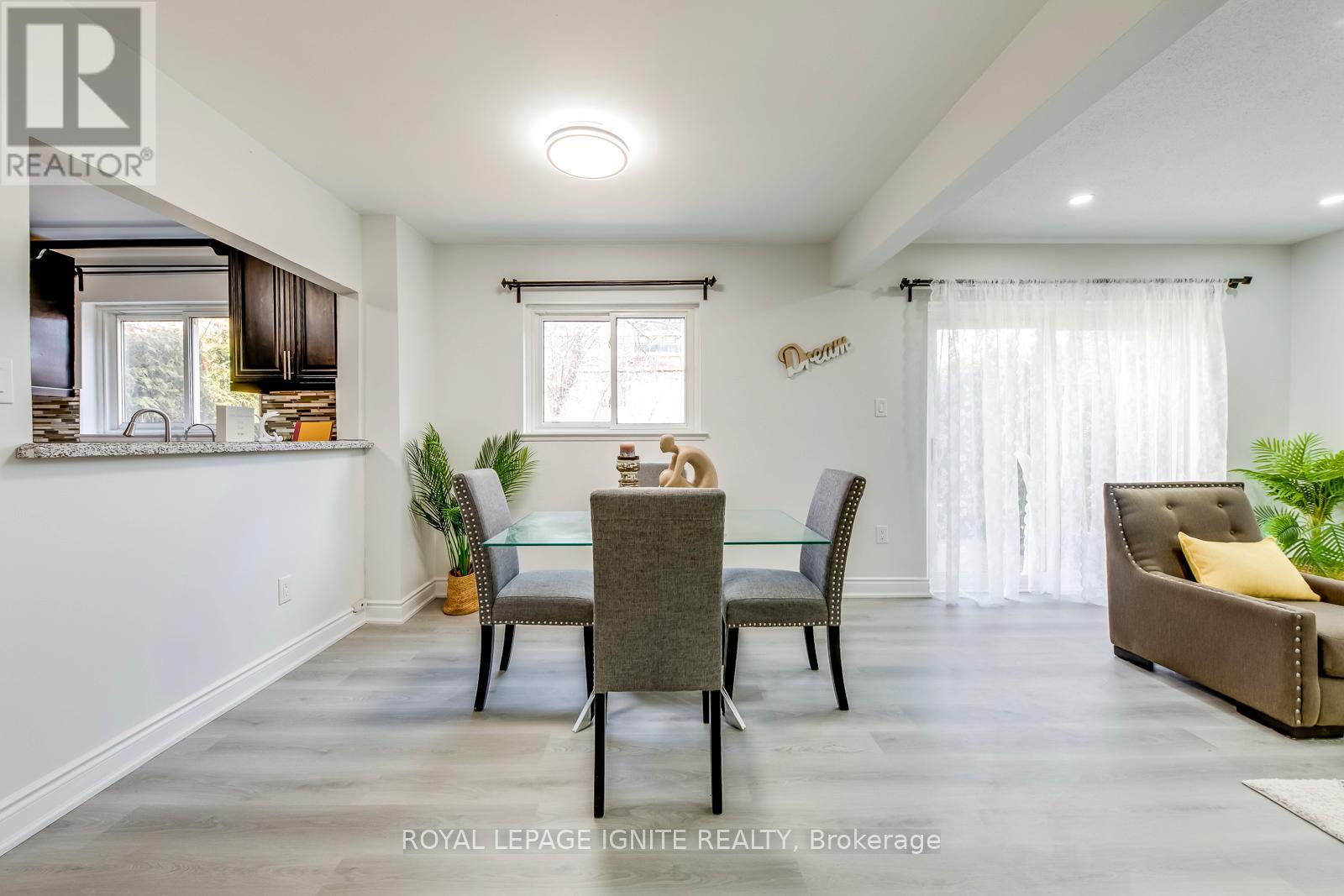 4 - 10 Leith Hill Road, Toronto, Ontario  M2J 1Z2 - Photo 9 - C12146096