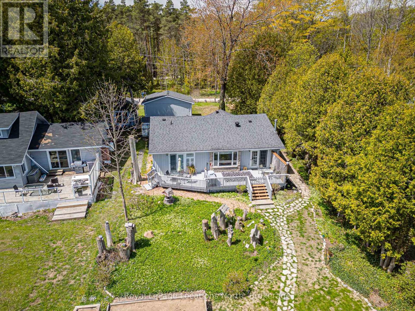 117 Kiowana Beach Road, Meaford, Ontario  N4L 1W5 - Photo 3 - X12168512