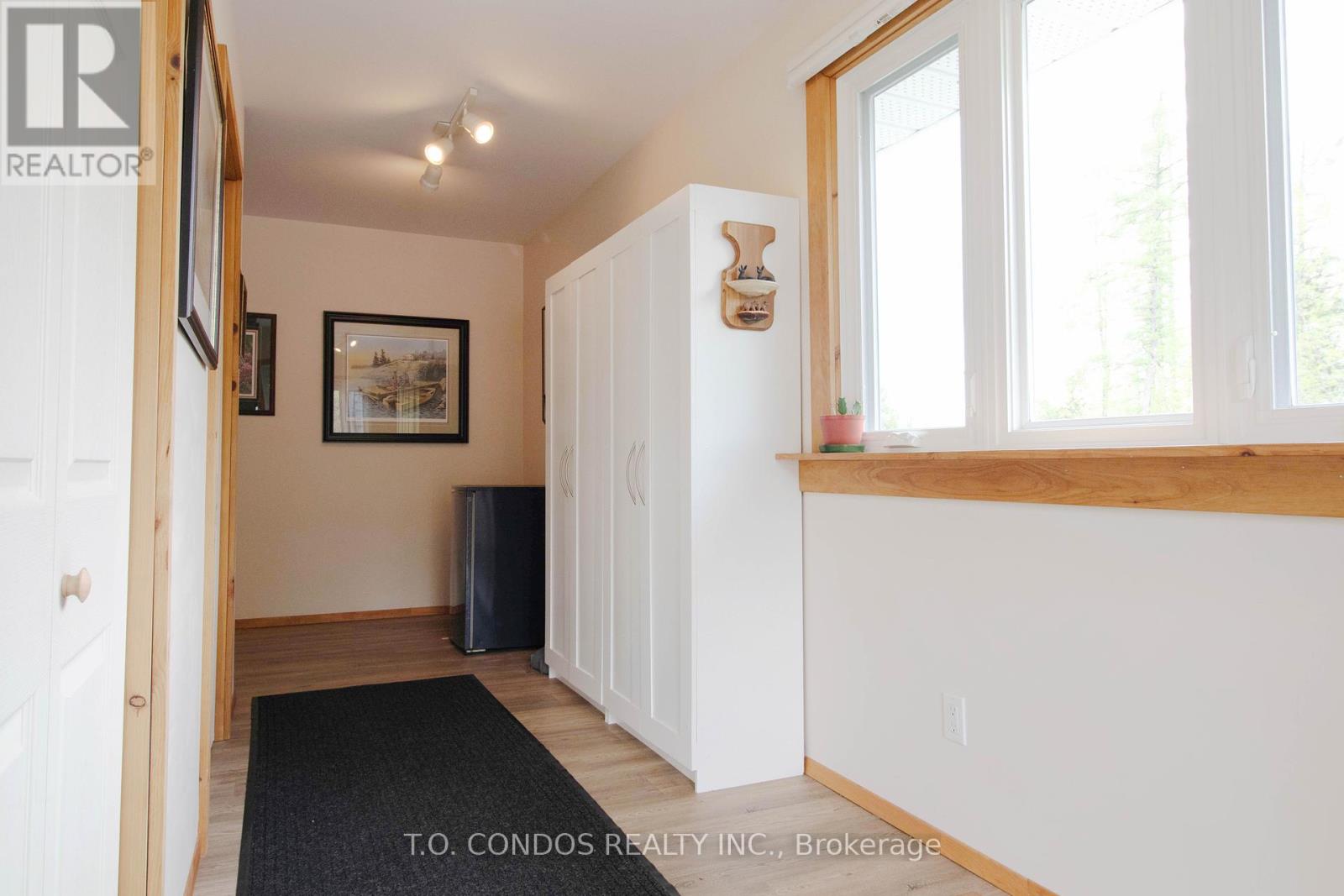 689 North Shore Drive E, Otonabee-South Monaghan, Ontario  K0L 1B0 - Photo 8 - X12157728