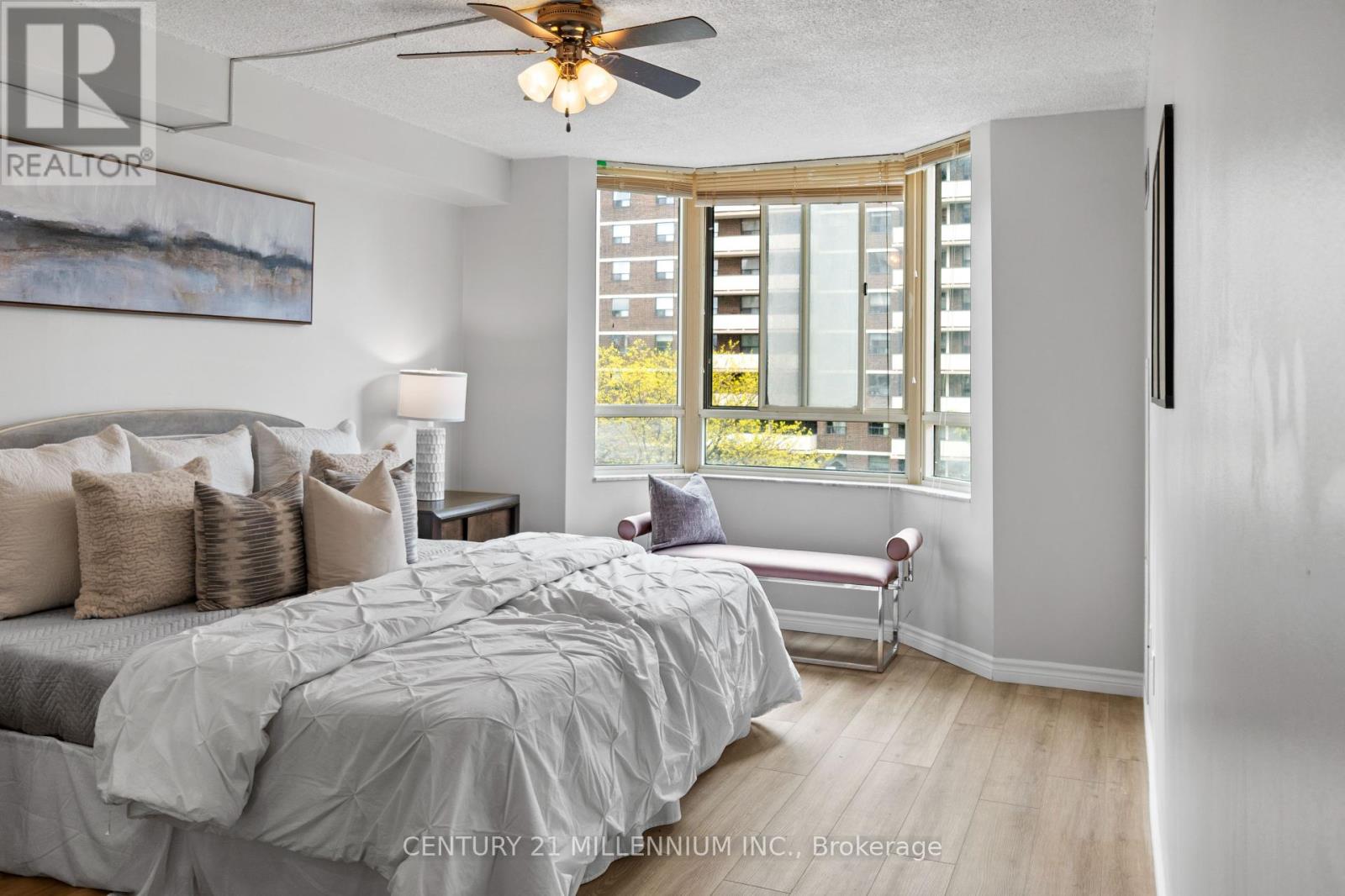 401 - 5 Lisa Street, Brampton, Ontario  L6T 4T4 - Photo 23 - W12168337