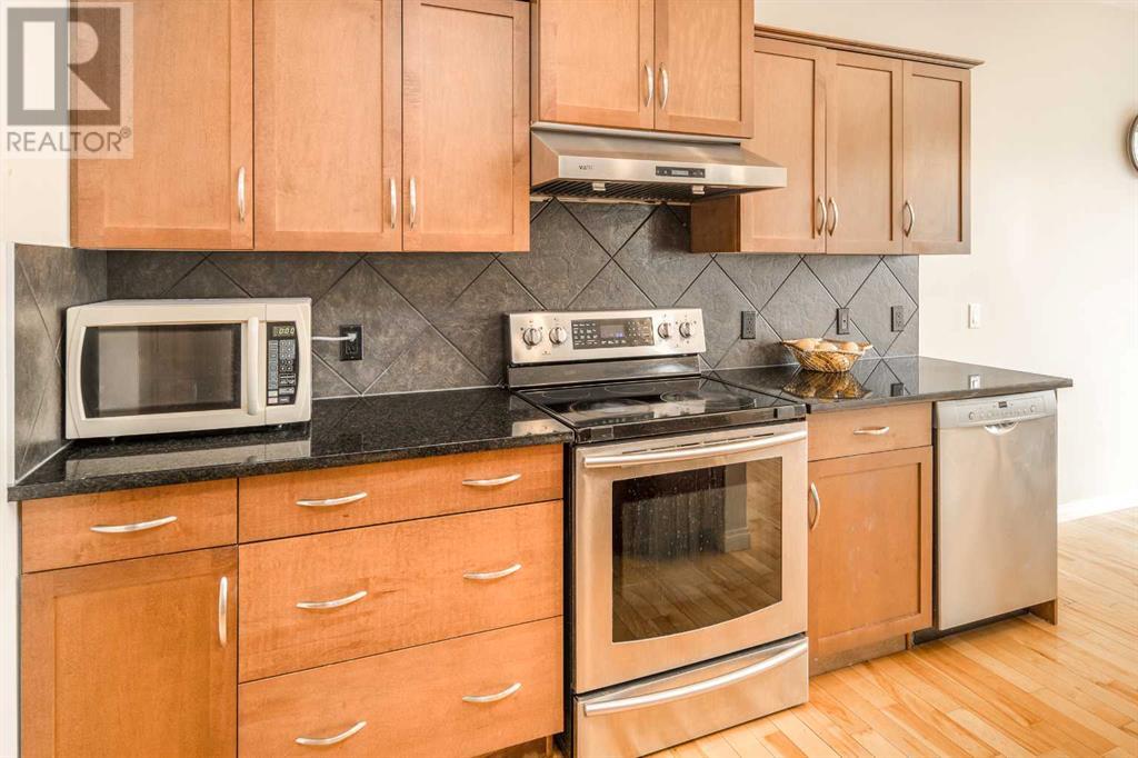 143 Aspen Hills Close Sw, Calgary, Alberta  T3H 0C7 - Photo 5 - A2223573