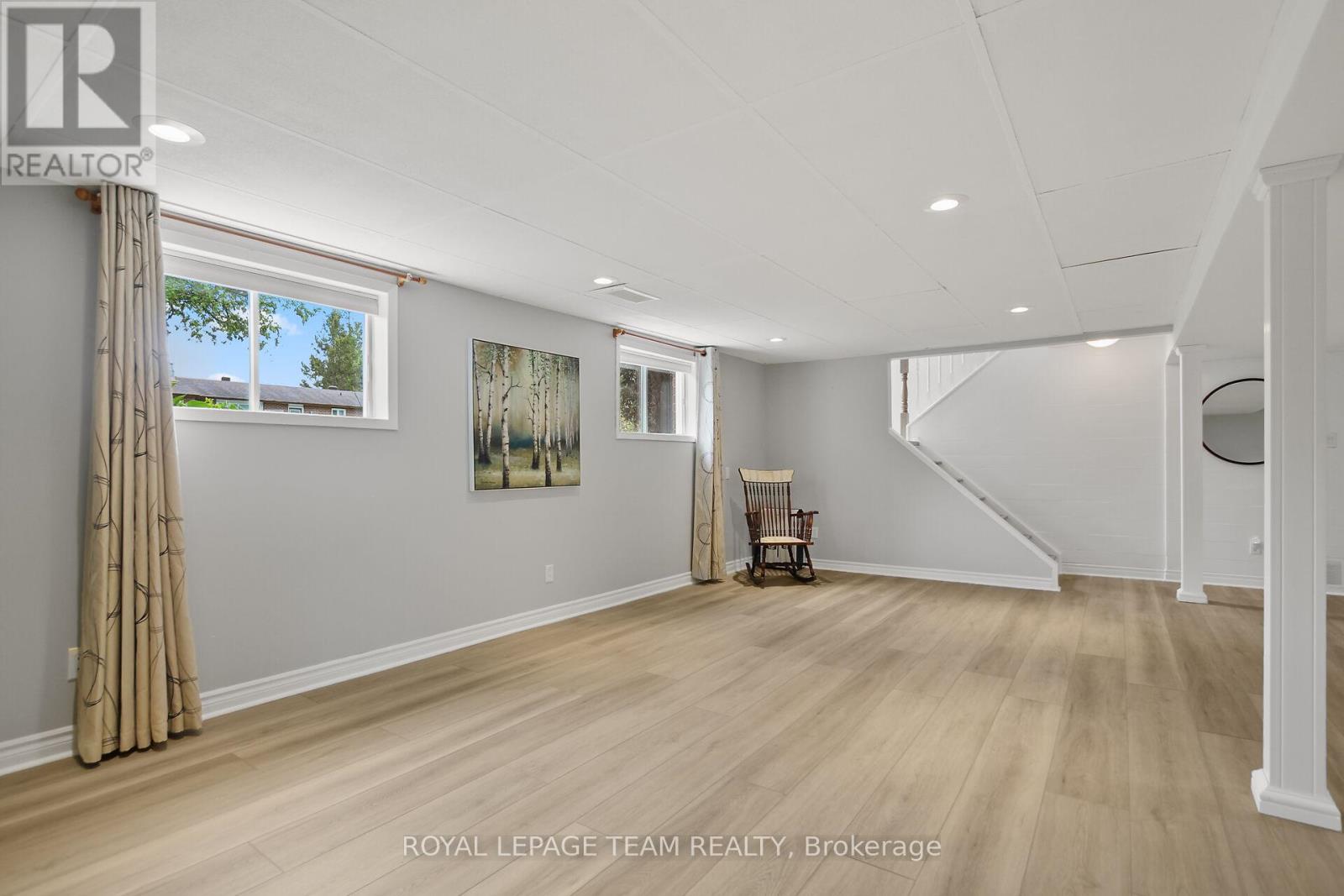6489 Doctor Blair Crescent, Ottawa, Ontario  K0A 2T0 - Photo 26 - X12168583