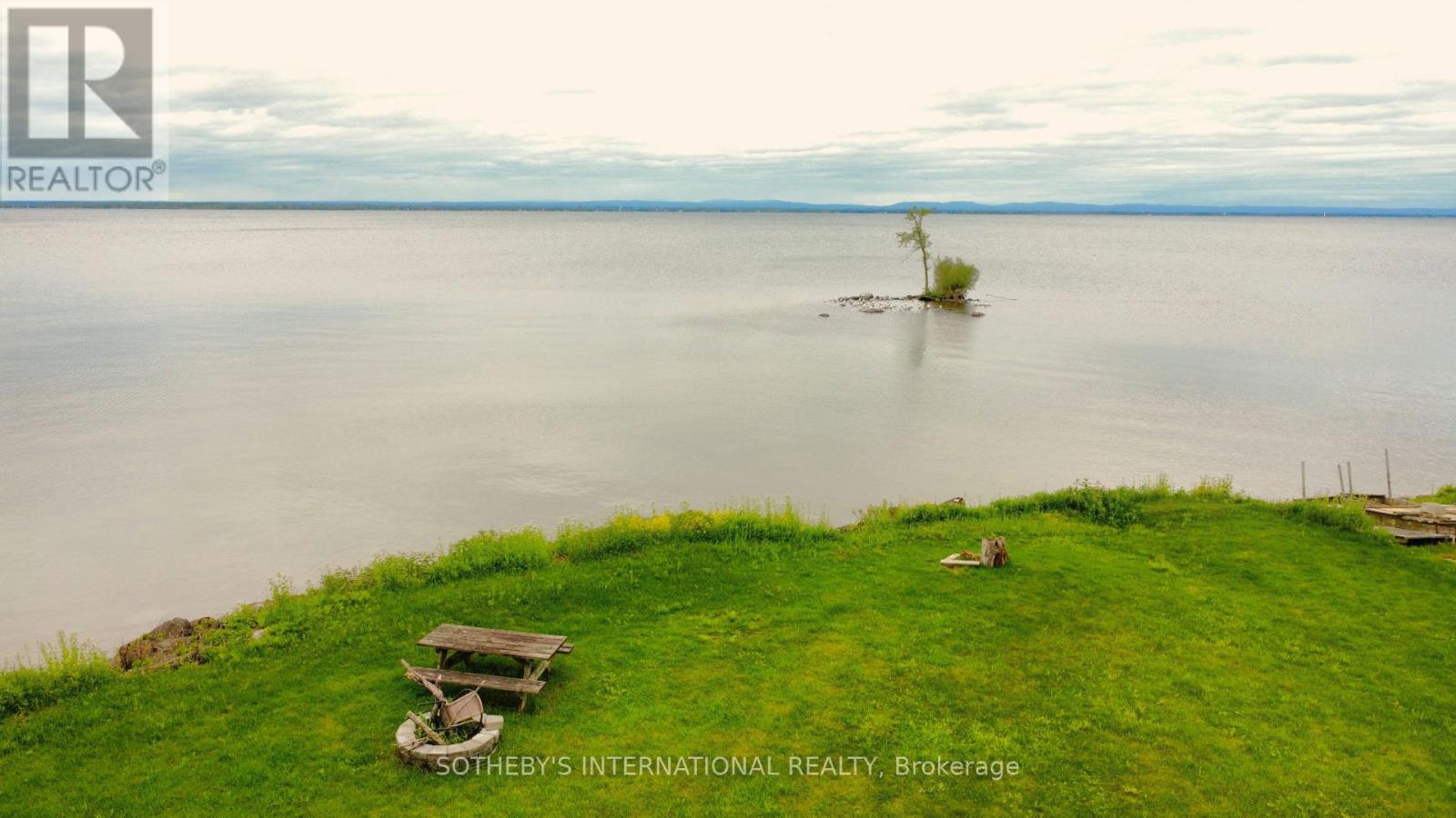 20820 South Service Road, South Glengarry, Ontario  K0C 1N0 - Photo 34 - X11944247