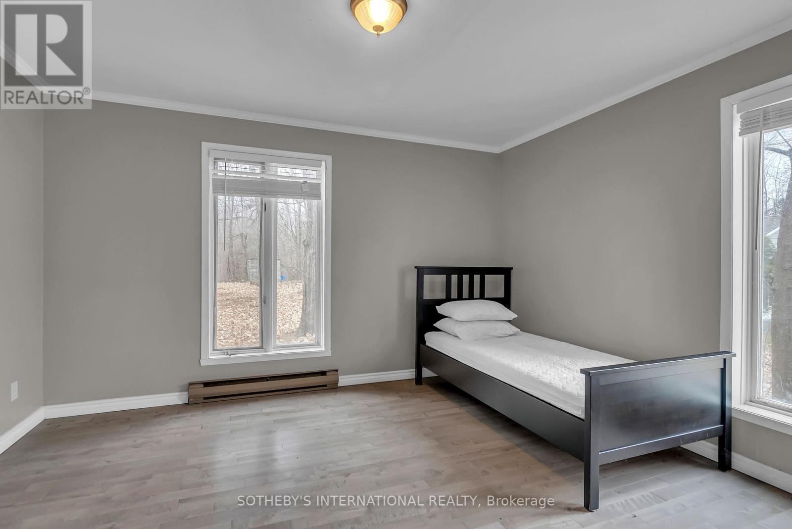 20820 South Service Road, South Glengarry, Ontario  K0C 1N0 - Photo 21 - X11944247