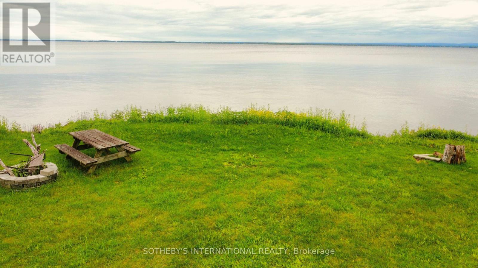 20820 South Service Road, South Glengarry, Ontario  K0C 1N0 - Photo 32 - X11944247