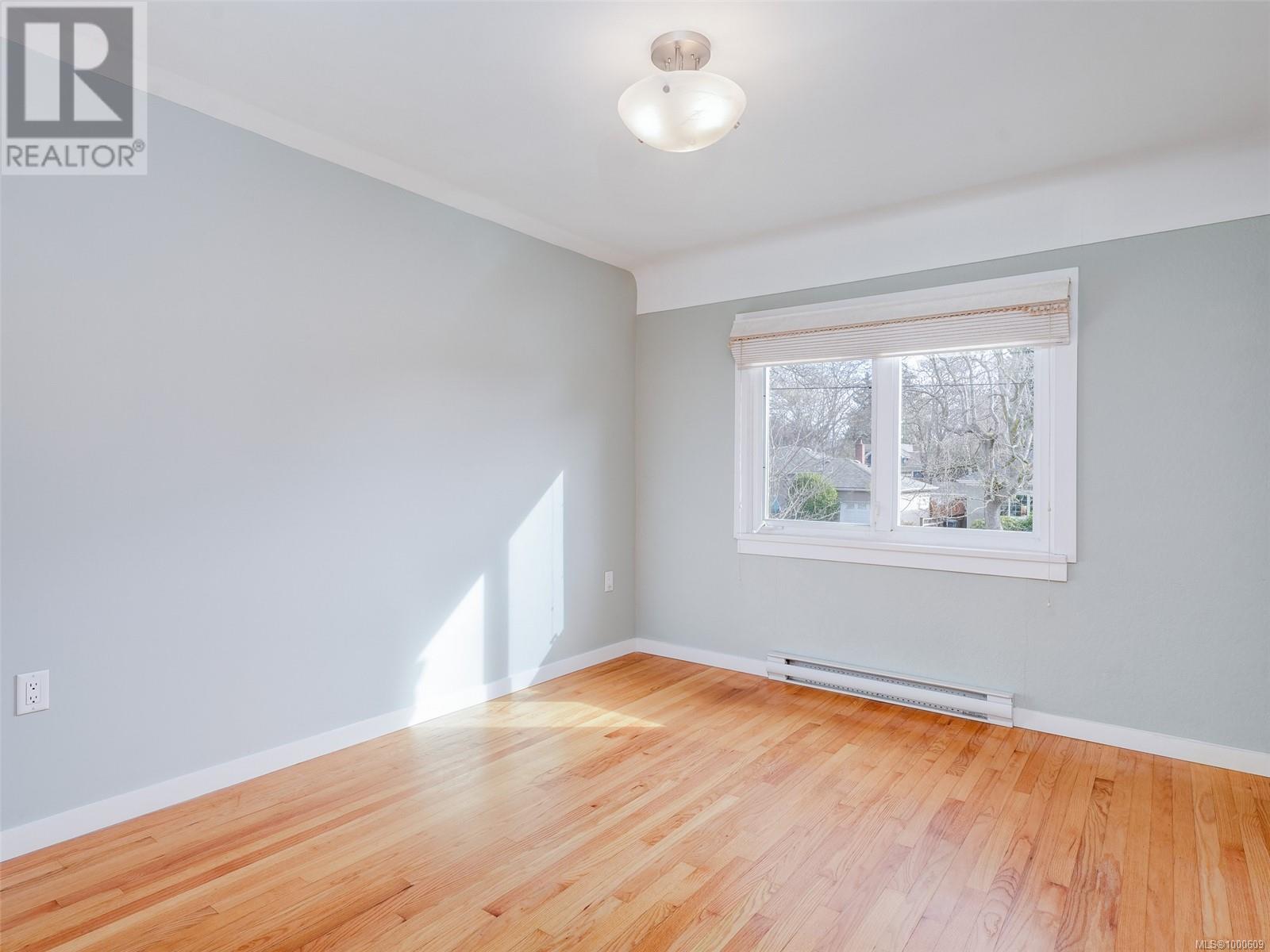 960 Bank St, Victoria, British Columbia  V8S 4B2 - Photo 12 - 1000609