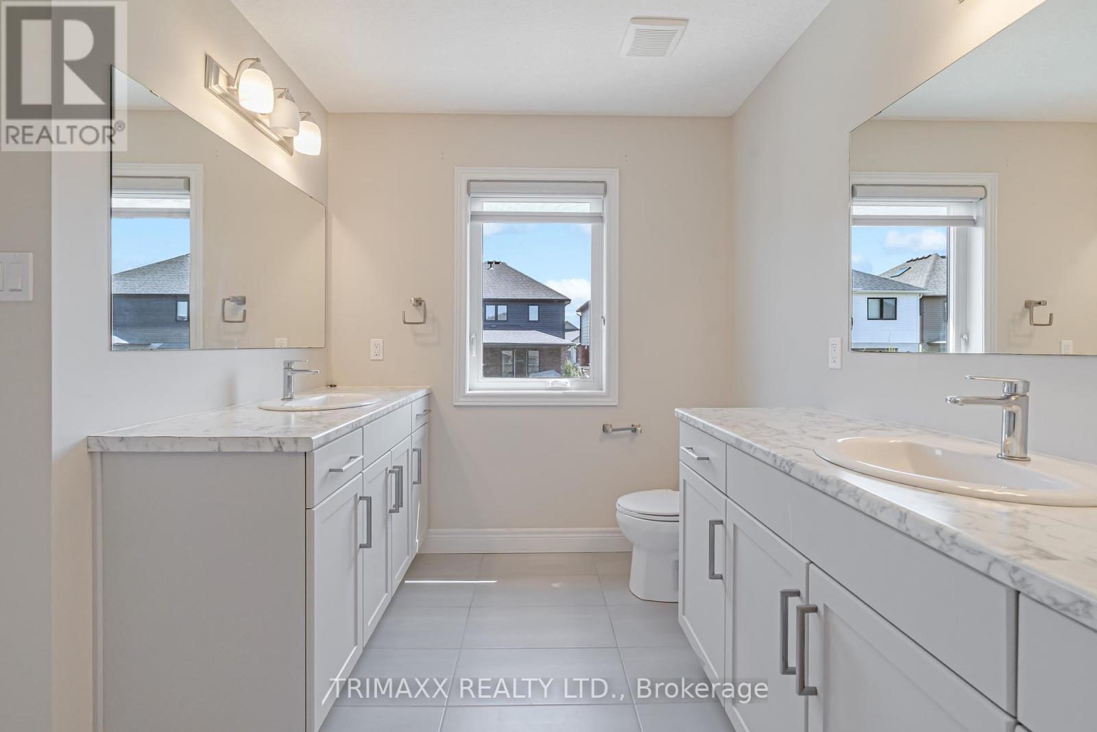 39 Loxleigh Lane, Woolwich, Ontario  N0B 1M0 - Photo 27 - X12135325