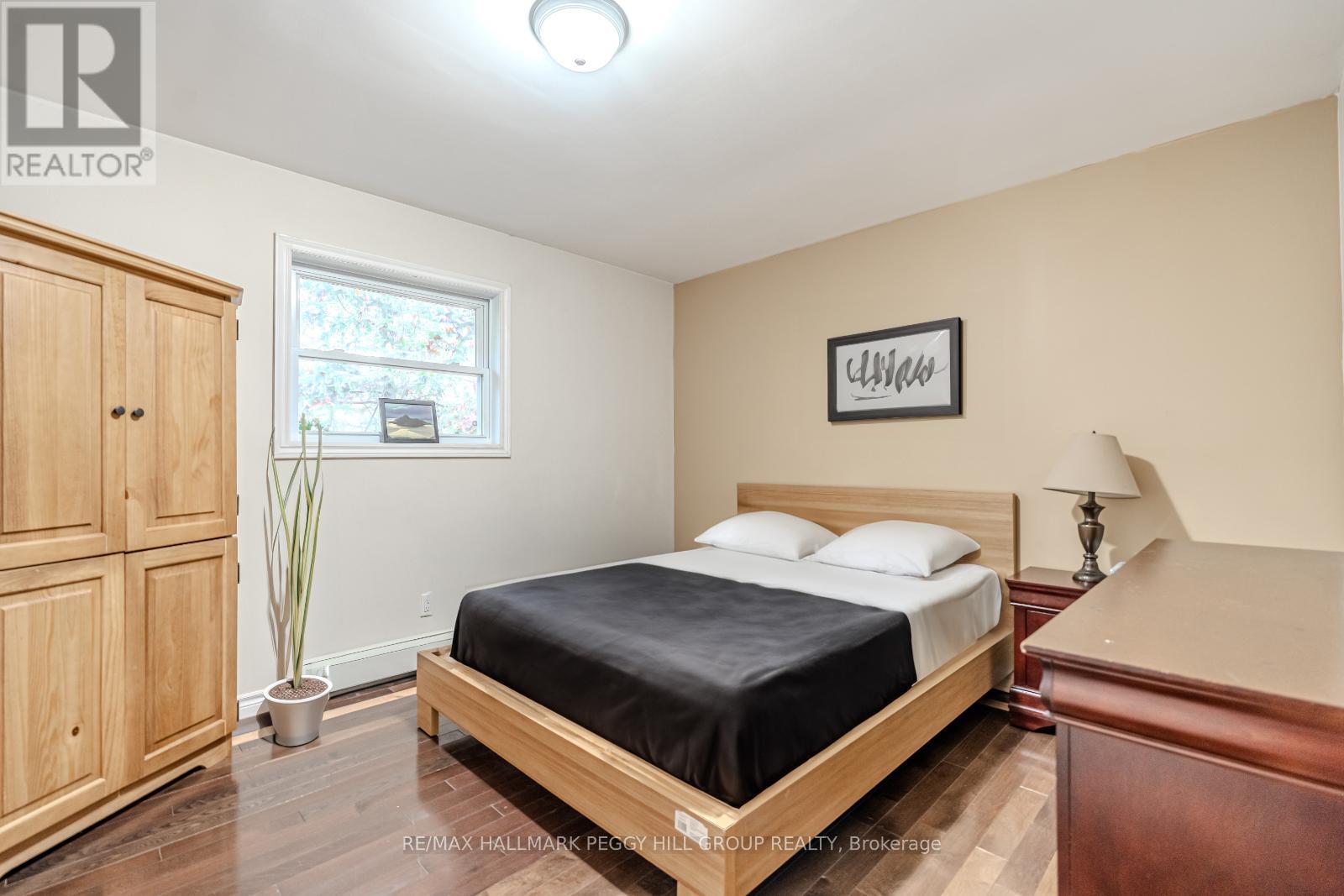 4 Clover Court, Kawartha Lakes, Ontario  K0M 2A0 - Photo 20 - X12145378