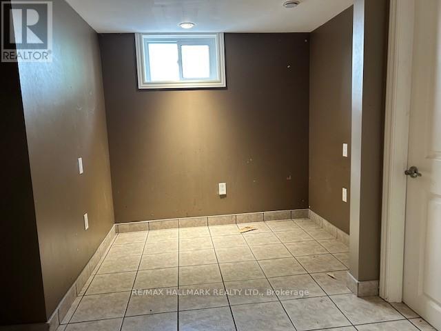 46 Argyle Crescent, St. Catharines, Ontario  L2P 2P4 - Photo 15 - X12162059