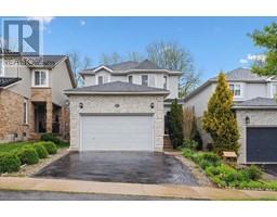162 MARL MEADOW Drive, kitchener, Ontario