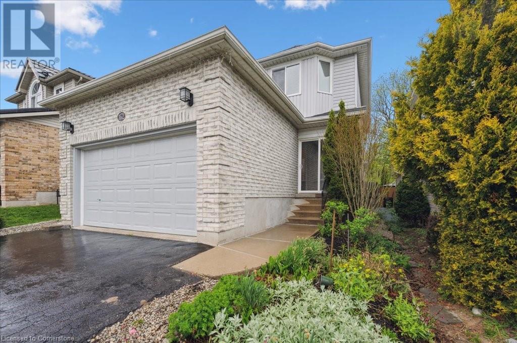 162 Marl Meadow Drive, Kitchener, Ontario  N2R 1L3 - Photo 3 - 40732393