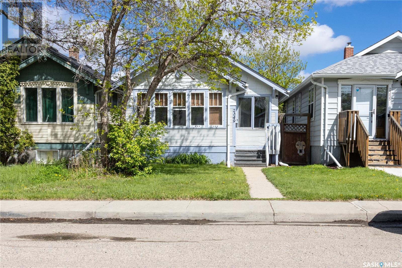Property at 2349 Broder STREET image 4
