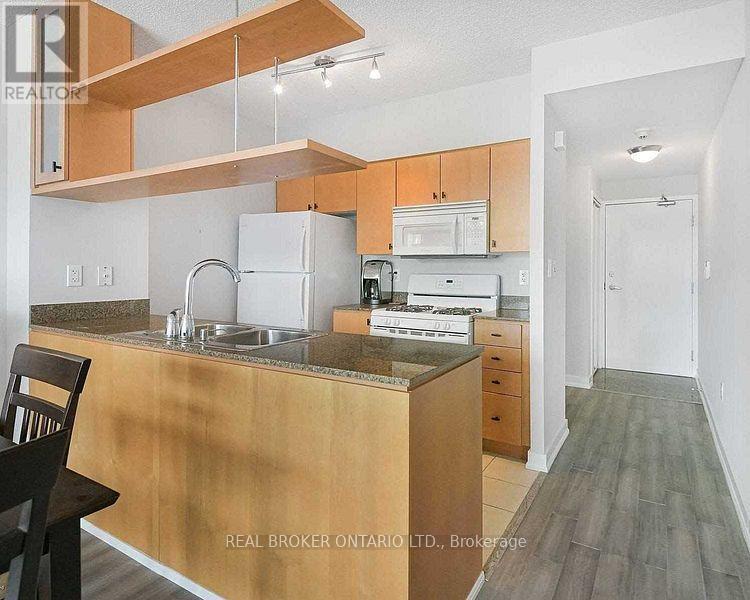 907 - 10 Navy Wharf Court, Toronto, Ontario  M5V 3V2 - Photo 7 - C12168590