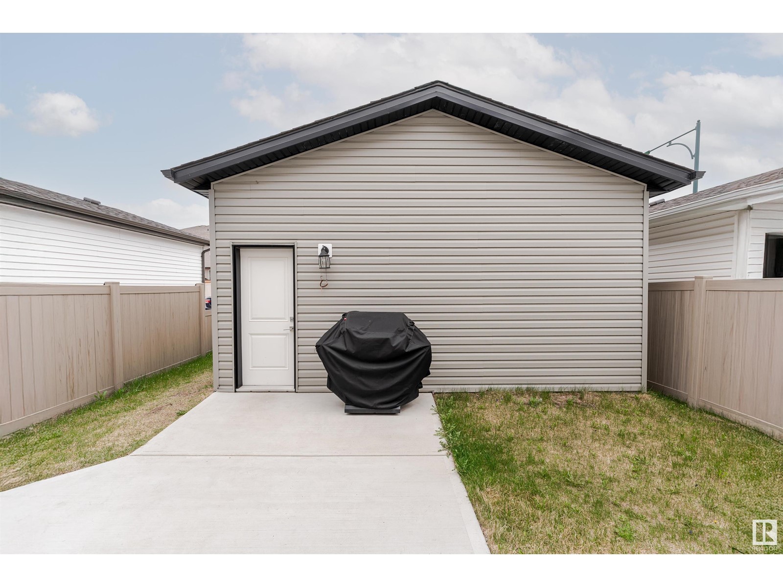 1723 26a St Nw, Edmonton, Alberta  T6T 2H9 - Photo 43 - E4437851