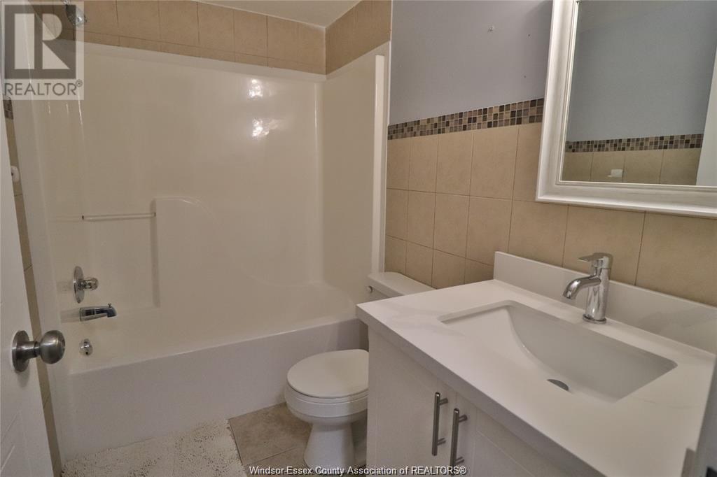 3000 Sandwich Street Unit# 201, Windsor, Ontario  N9C 4G3 - Photo 17 - 25012898