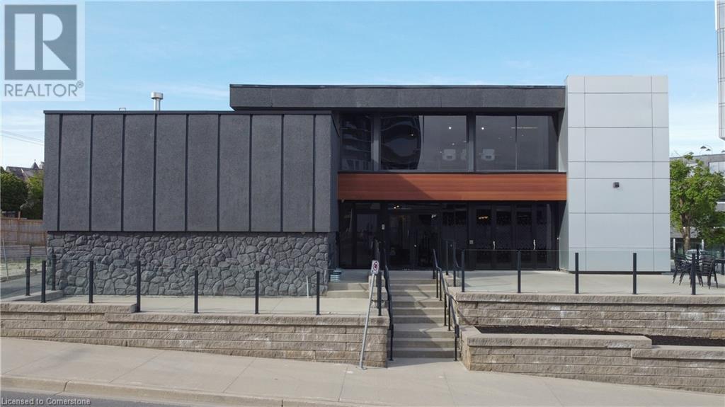 618 KING Street W, Kitchener, Ontario