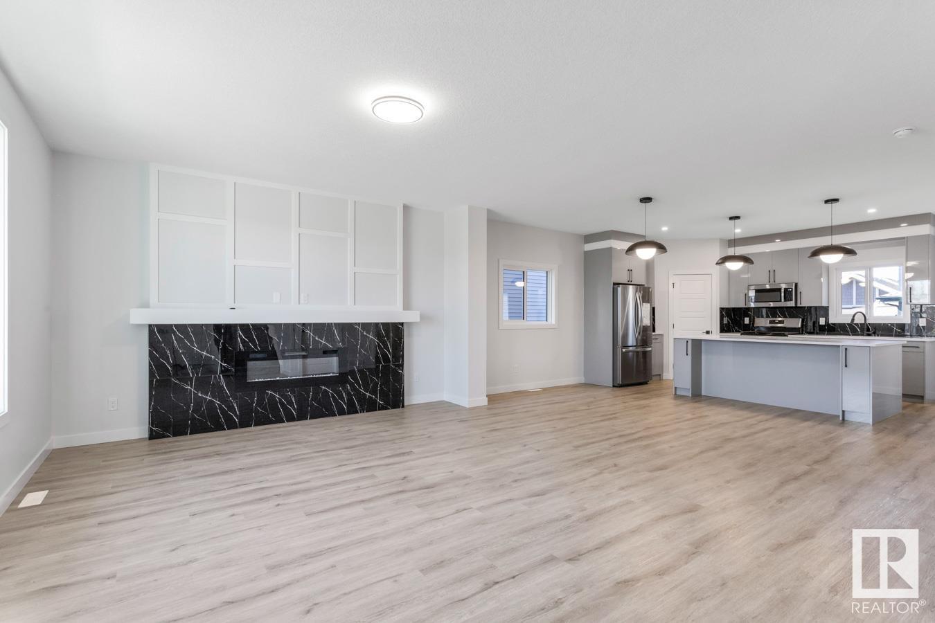 Property at 239 GRIESBACH RD NW image 1